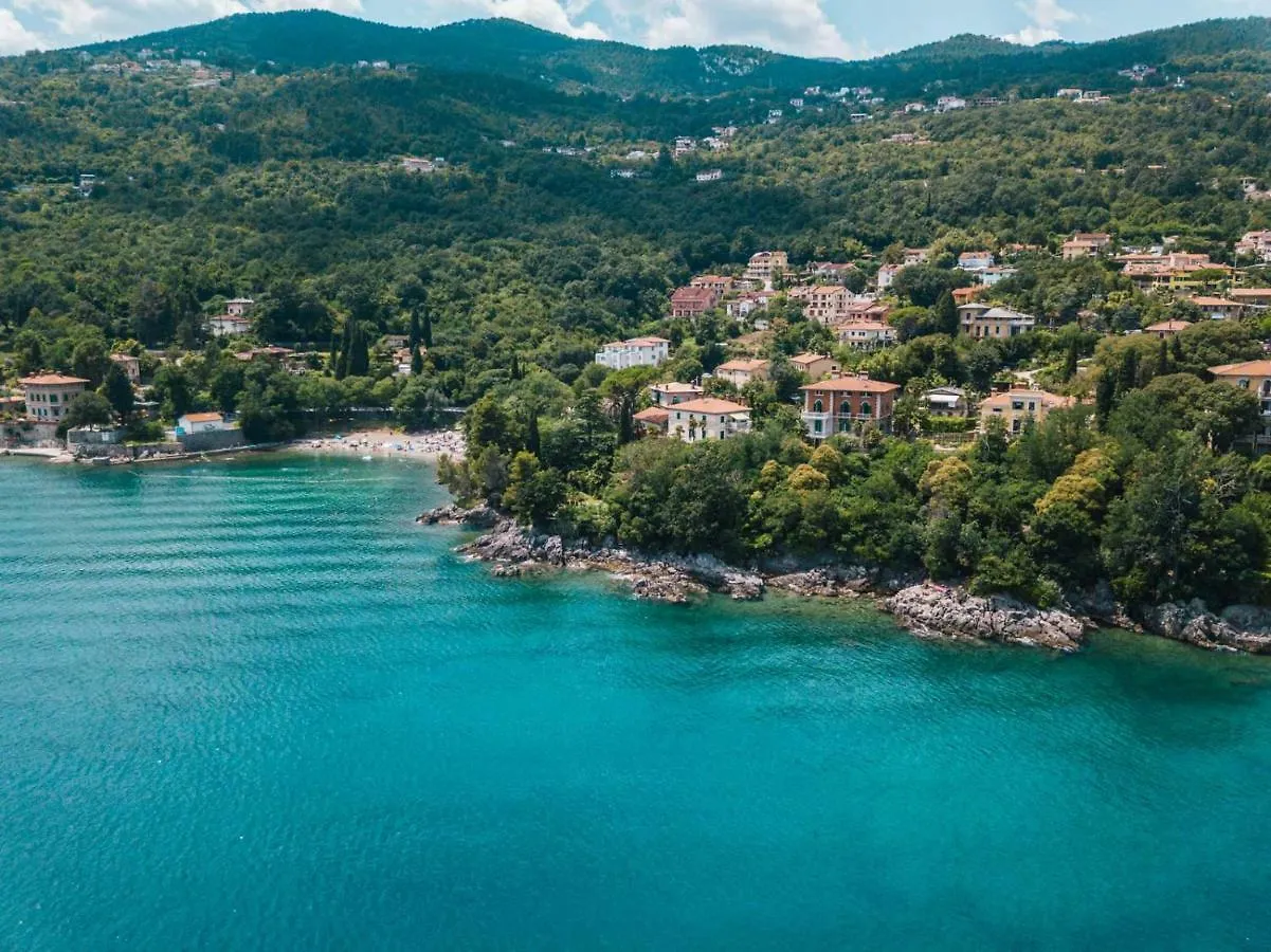Vila Caterina Apartment Lovran Croatia